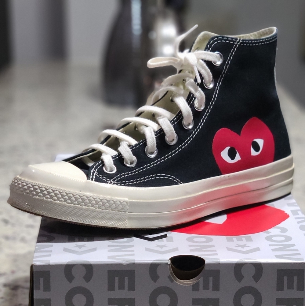Converse 8.5